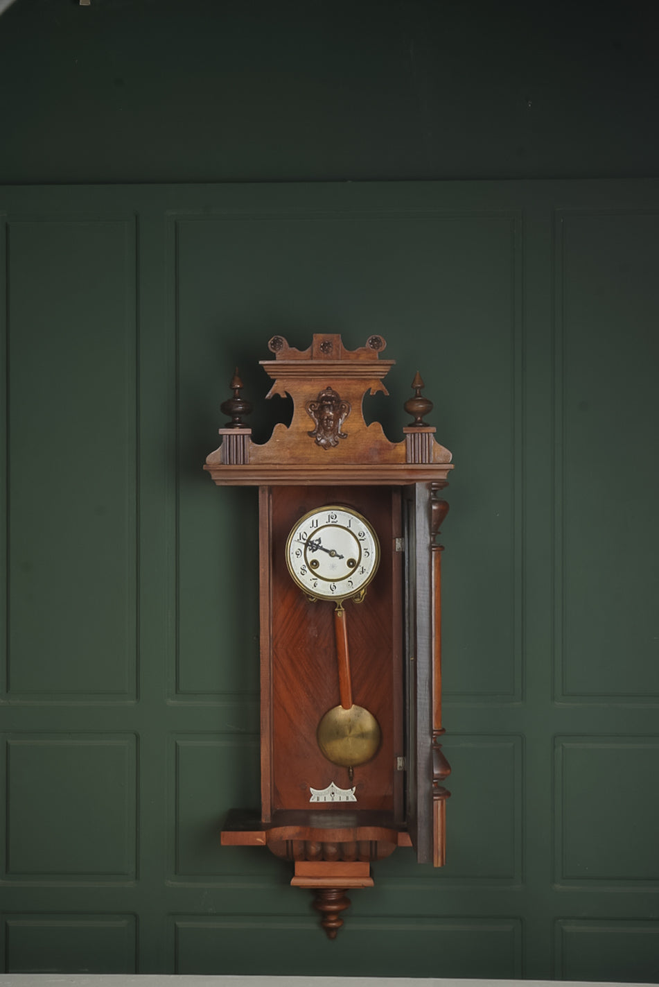 wall clock | ساعة حائط