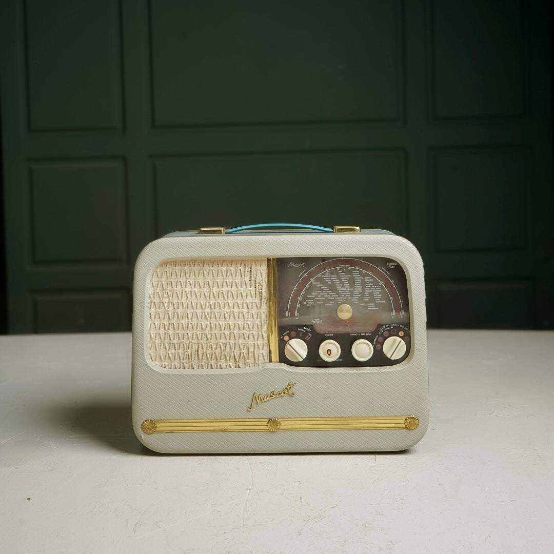 Radio decorations
