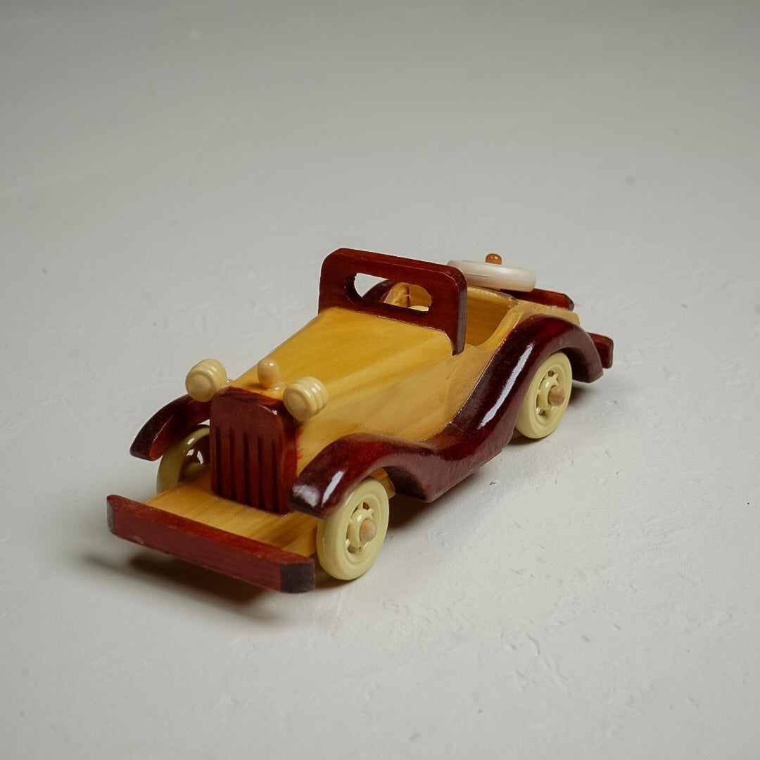 مجسم سيارة خشبي | wood car
