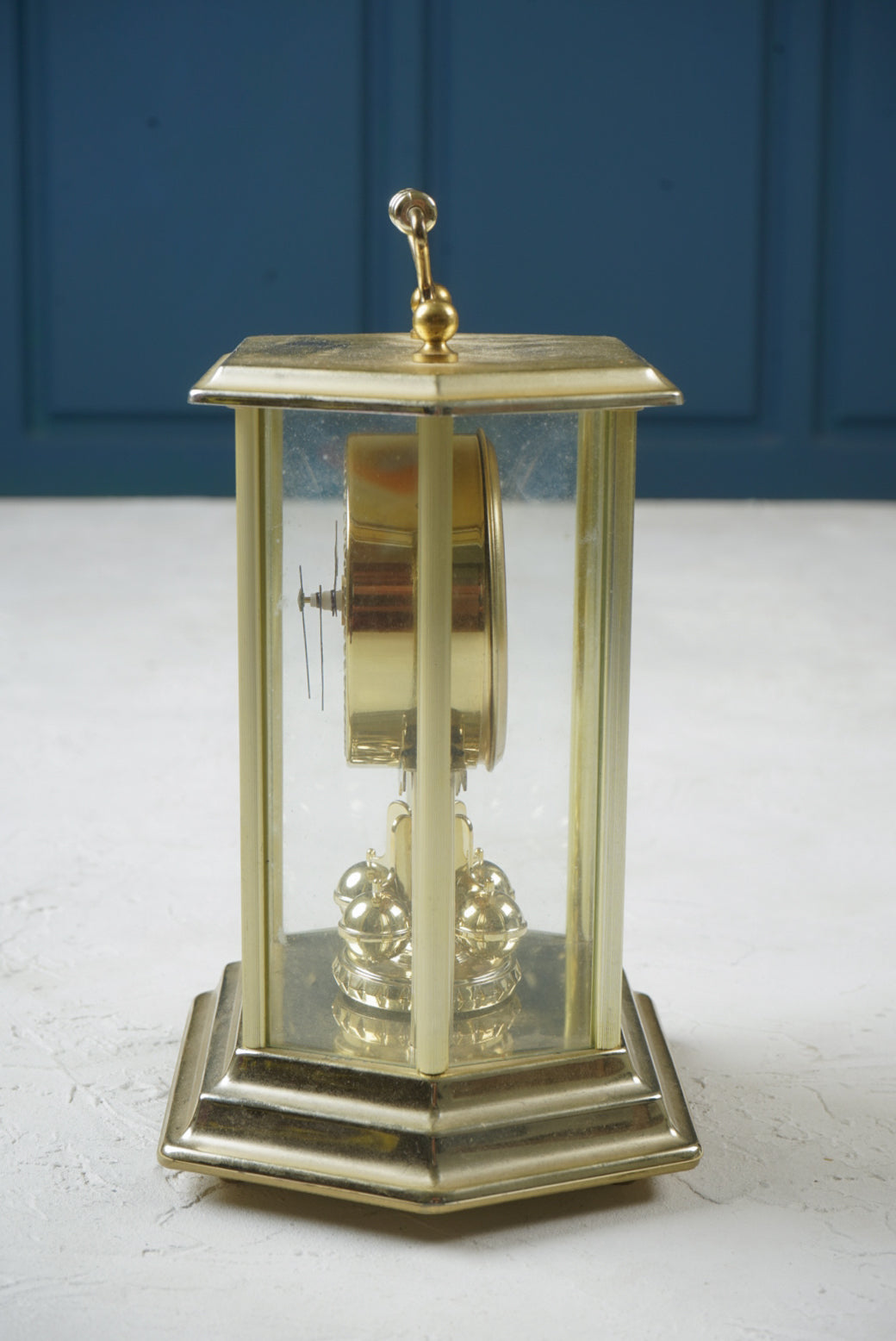 Clock ساعة طاولة
