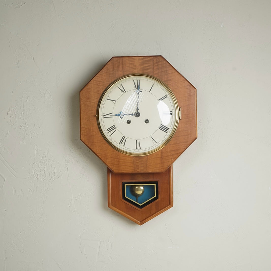 wall clock | ساعة حائط