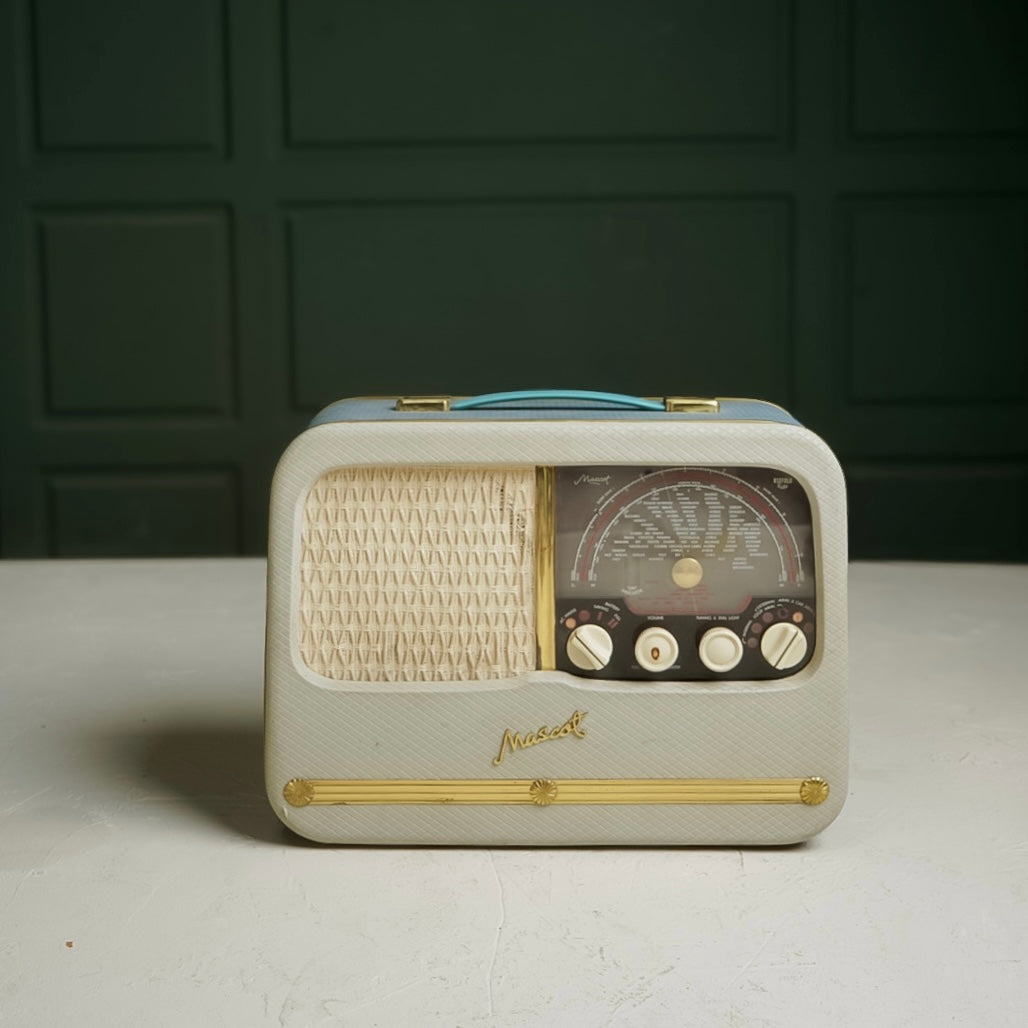 Radio decorations