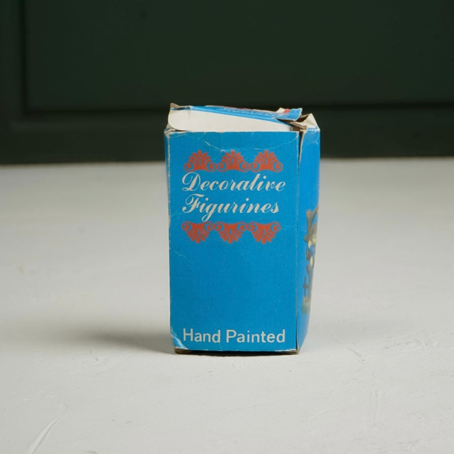 دمية فنتج عمل يدوي Vintage doll l