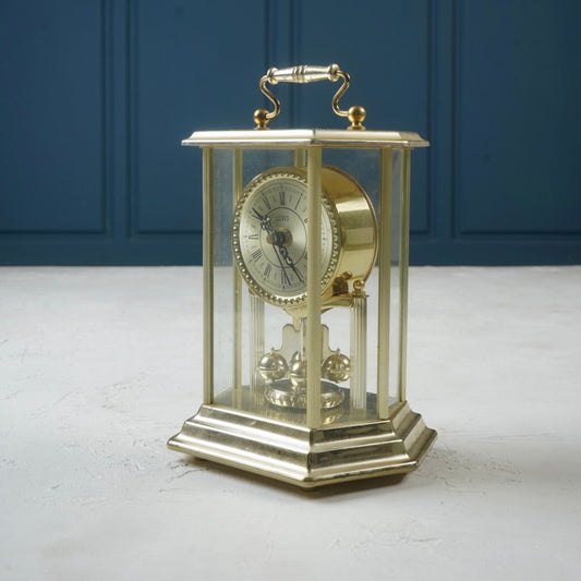Clock ساعة طاولة