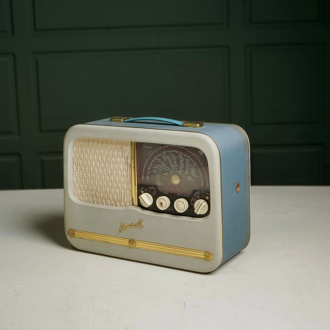 Radio decorations