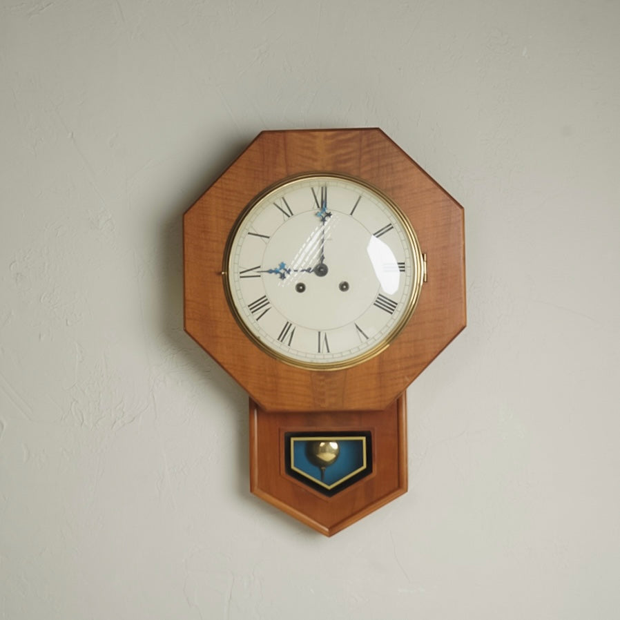 wall clock | ساعة حائط