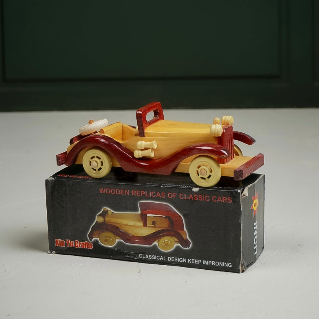 مجسم سيارة خشبي | wood car