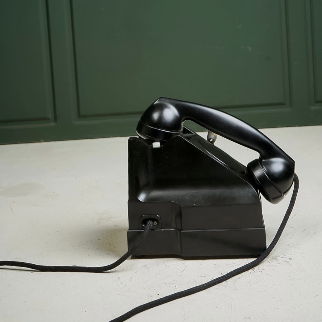 Telephone