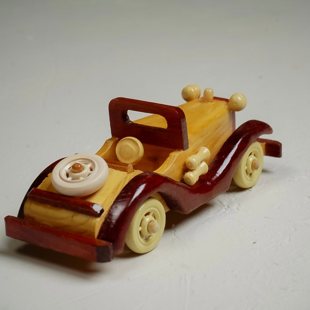 مجسم سيارة خشبي | wood car